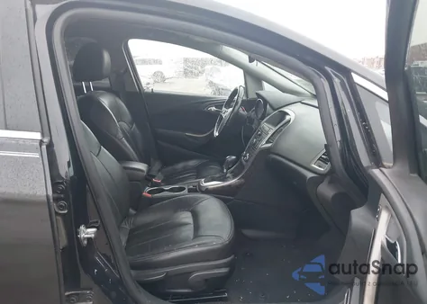 2015 Buick Verano Leather Group z USA, uszkodzony, nr VIN 1G4PS5SK6F4191103